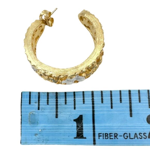 Vintage Gold-Tone Filigree Hoop Earrings With White Floral Accents 1 inch Dia - Picture 6 of 6